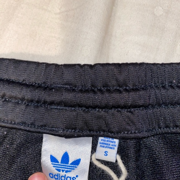 Adidas wide leg pant - Picture 4 of 4